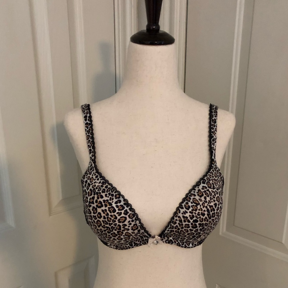 Body by Victoria Push Up Bra